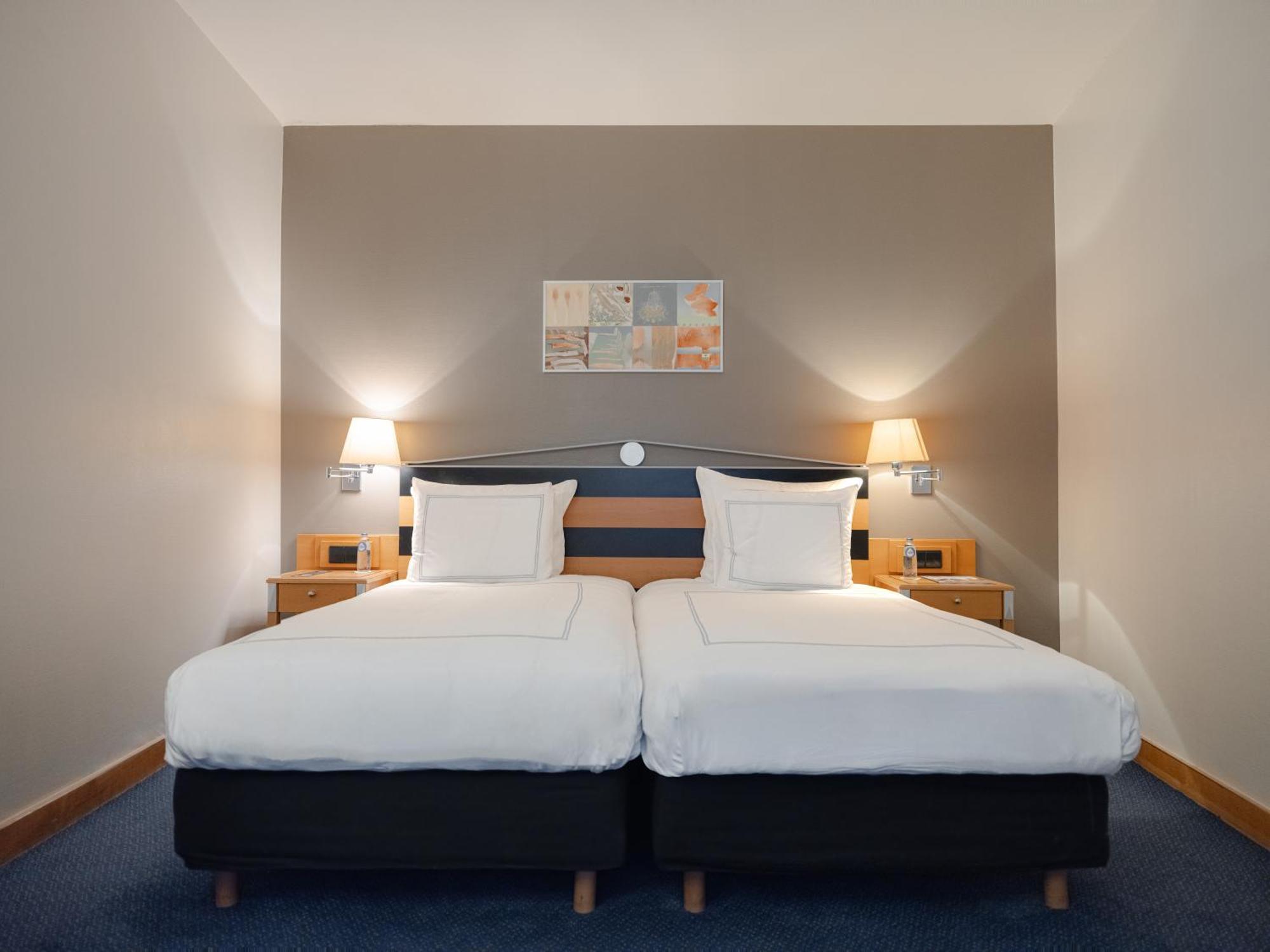 Swissotel Amsterdam Exterior photo