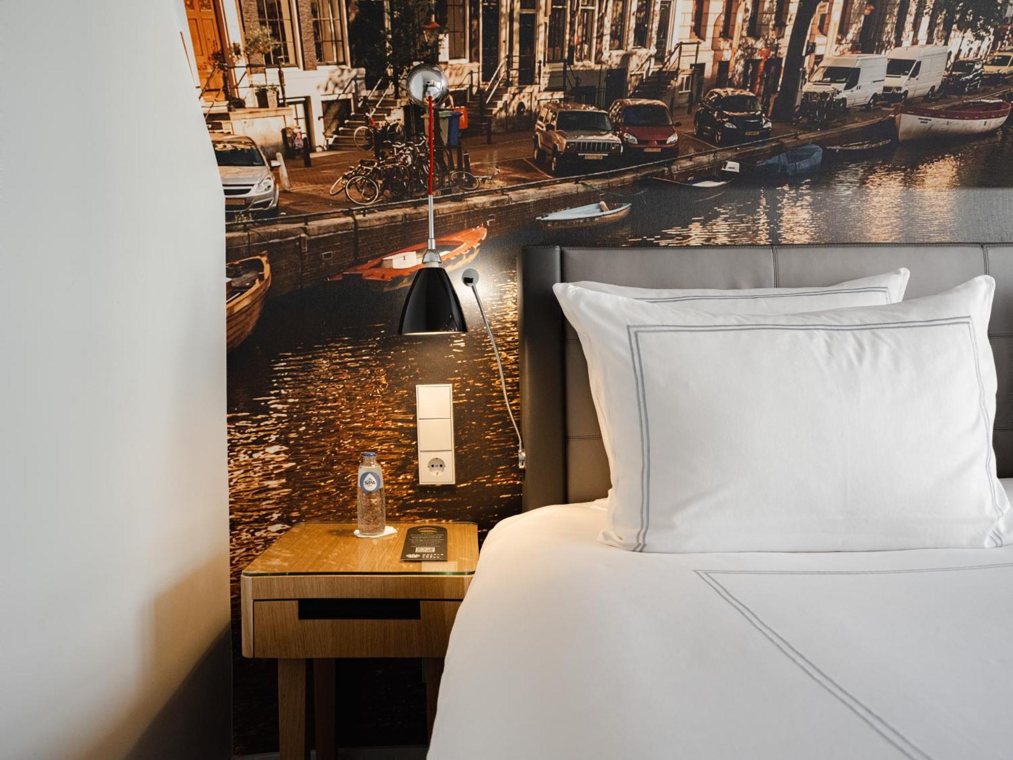 Swissotel Amsterdam Exterior photo