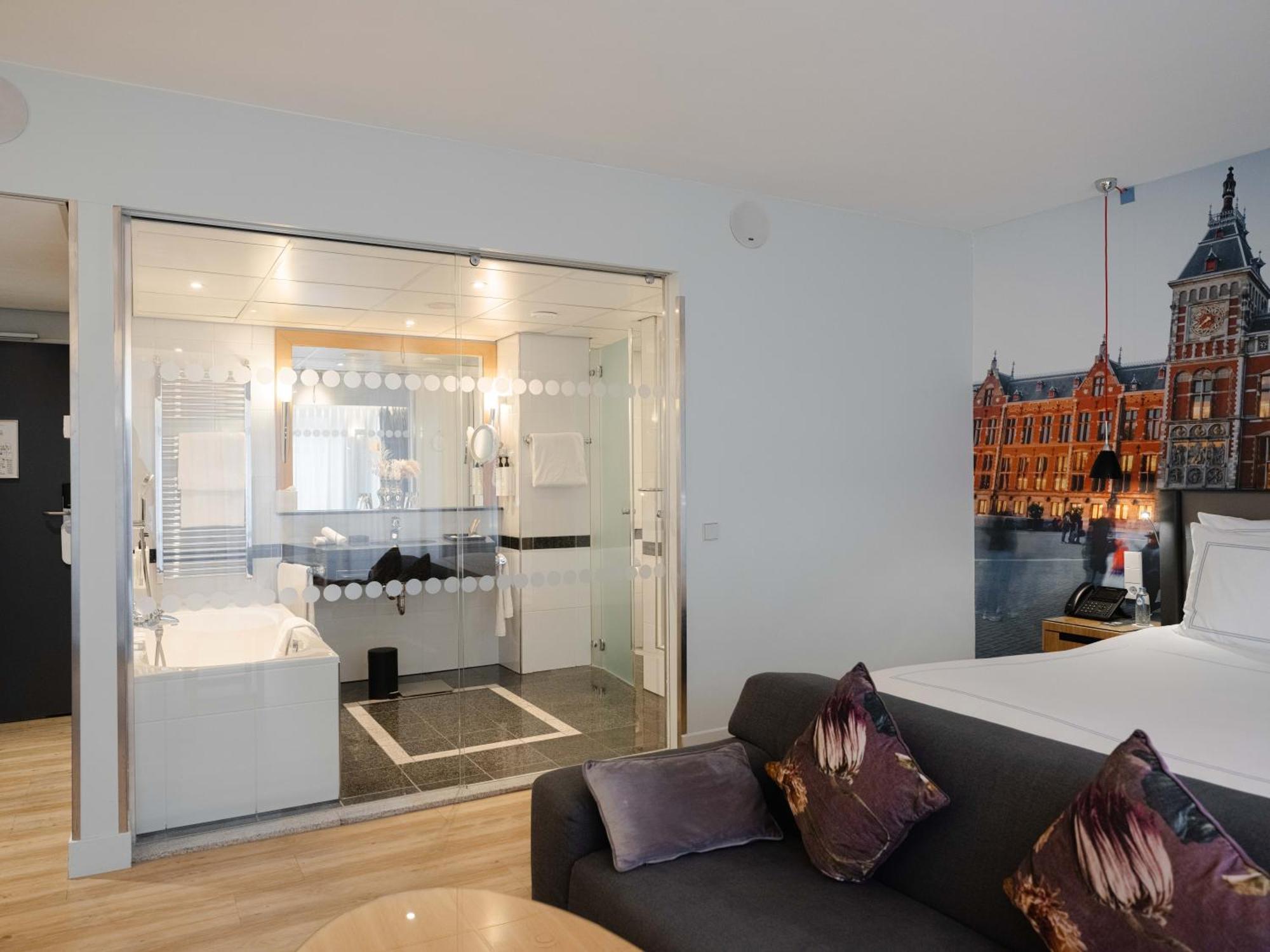 Swissotel Amsterdam Exterior photo