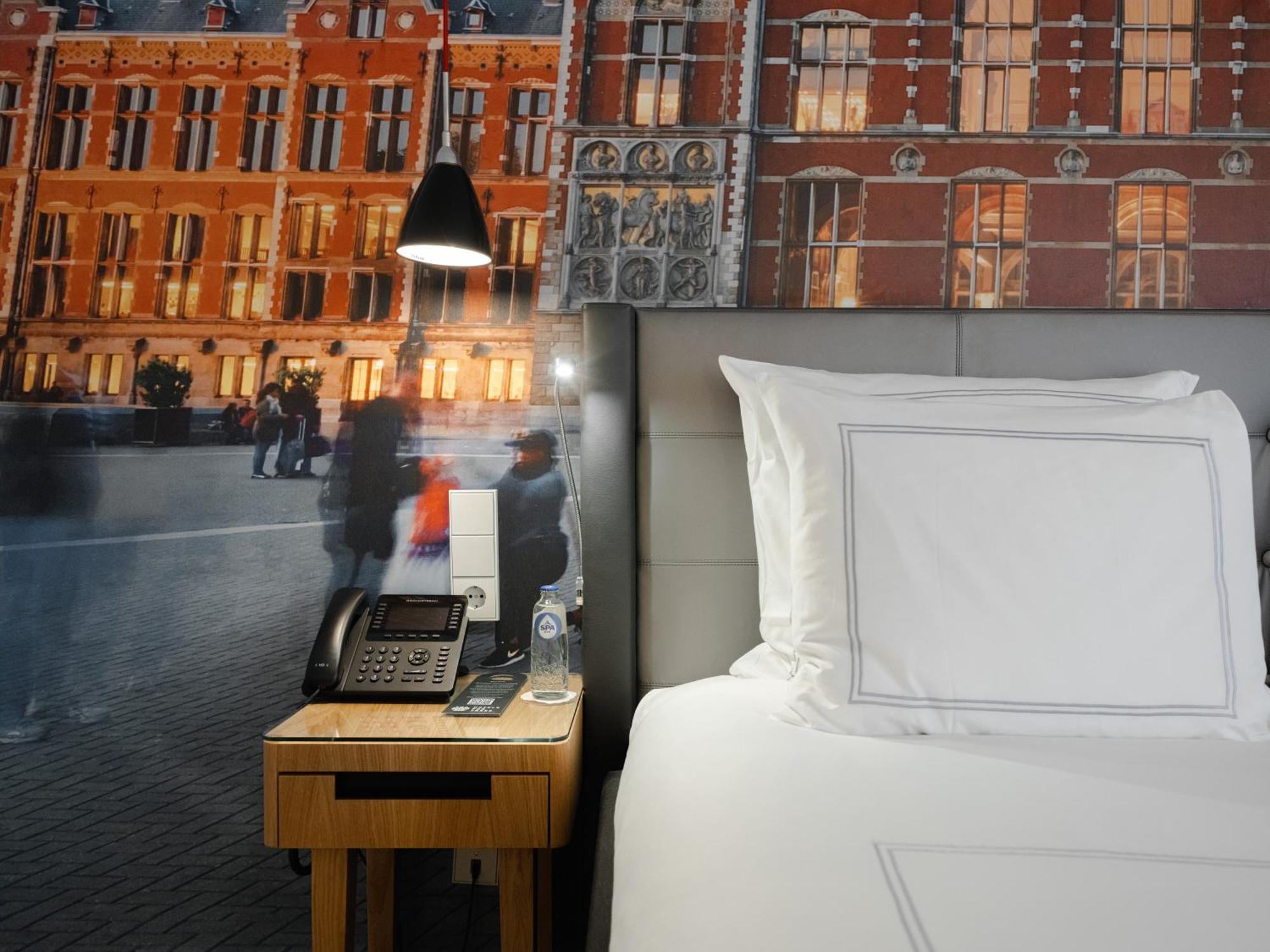 Swissotel Amsterdam Exterior photo