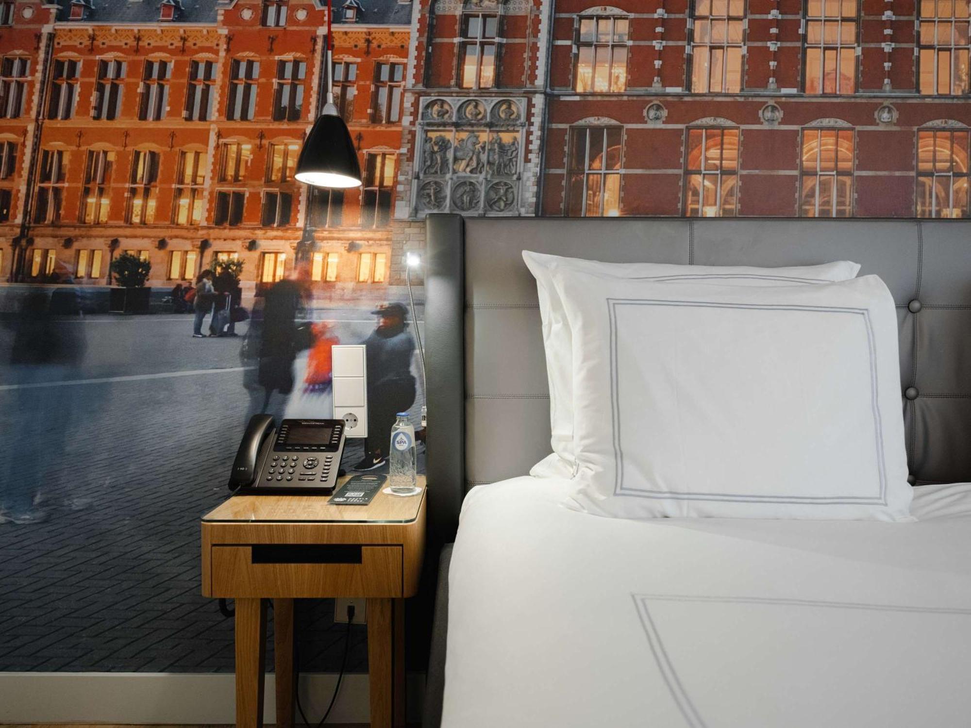 Swissotel Amsterdam Exterior photo